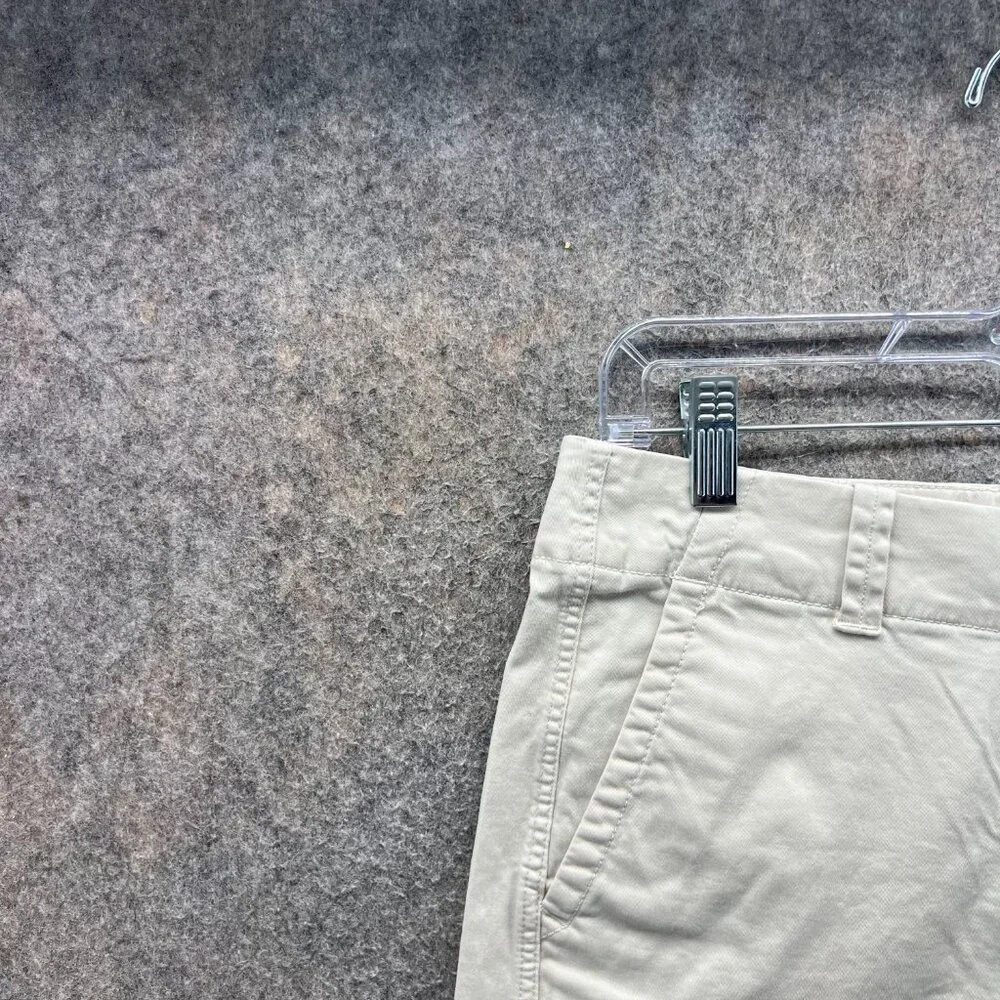 Vineyard Vines Shorts Womens 6 Beige Chino Flat Front Canvas Golf Golfer - Picture 6 of 10